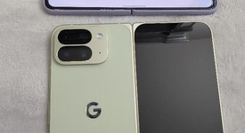 Mint
													Google Pixel 10 Pro Fold - Unlocked, Jade, 256 GB, GU0NP, photo 2 of 7