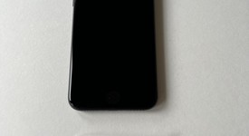 Good
													Apple iPhone SE 2nd Gen 2020 - Unlocked, Black, 64 GB, A2275, photo 2 of 8