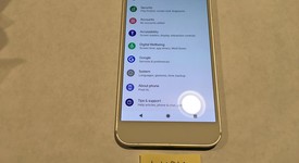 Fair
													Google Pixel XL - Verizon, Silver, 128 GB, 4 GB, Verizon Edition, photo 2 of 19