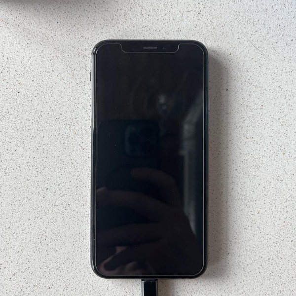 Apple iPhone Xs - Unlocked, 64 GB, Gray, A1920