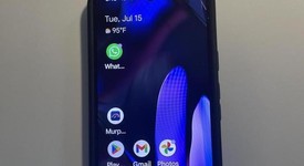 Mint
													Google Pixel 9 - Unlocked, Wintergreen, 128 GB, 12 GB, G2YBB, photo 2 of 5