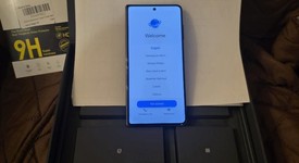 Good
													Honor Magic V3 - Unlocked Non-US, Green, 512 GB, 12 GB, photo 2 of 9