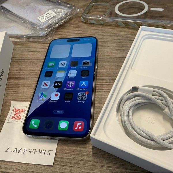 Apple iPhone 15 Pro Max - Unlocked, 256 GB, Natural, A2849