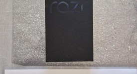 New
													Motorola Razr (2025) - T-Mobile, Blue, 256 GB, 8 GB, photo 1 of 2