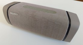 Good
													Sony SRS-XB33 EXTRA BASS  Portable Speaker - Taupe, photo 1 of 8