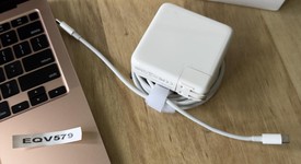 Good
													MacBook Air 2020 - 13" - Apple M1, Gold, 256 GB, 8 GB, photo 2 of 20