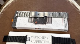 Mint
													Apple Watch Ultra 2 49mm - Unlocked, Black, A2986, photo 4 of 12
