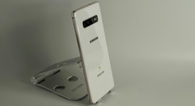 Good
													Samsung Galaxy S10 Plus - Verizon, Ceramic White, 512 GB, 8 GB, SM-G975U, photo 4 of 14