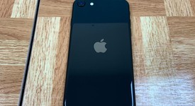 Good
													Apple iPhone SE 3rd Gen 2022 - Unlocked, Midnight, 64 GB, A2595, photo 2 of 2