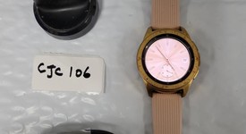 Fair
													Samsung Galaxy Watch 42mm - Unlocked, Rose Gold, LTE, photo 1 of 5