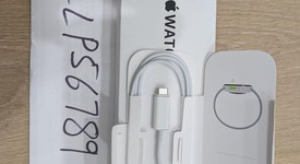 Mint
													Apple Watch SE 2nd Gen 44mm - Unlocked, Midnight, A2727 - Cellular, Aluminum, photo 1 of 6