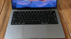 Good
													MacBook Pro 2021 - 14" - Apple M1 Pro 8-core, Gray, 512 GB, 16 GB, photo 2 of 10
