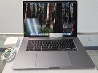 MacBook Pro 2019 - 16"