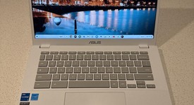 Mint
													ASUS Chromebook Plus CX3402 14" - I5, Pearl White, 128 GB, 8 GB, photo 4 of 9