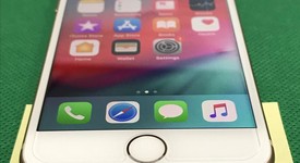 Good
													Apple iPhone 8 - Unlocked, Gold, 256 GB, A1863, photo 1 of 6