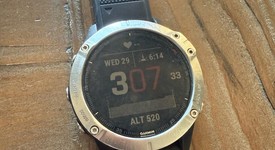 Fair
													Garmin Fenix 6 - Black, Regular, photo 3 of 6