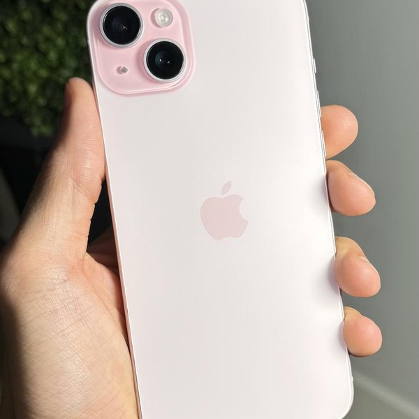 Apple iPhone 15 - Unlocked, 128 GB, Pink, A2846