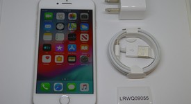 Good
													Apple iPhone 8 - Unlocked, Silver, 64 GB, A1863, photo 1 of 11