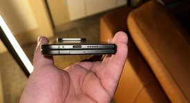 Mint
													Google Pixel 9 Pro Fold - Unlocked, Obsidian, 256 GB, GGH2X, photo 3 of 12