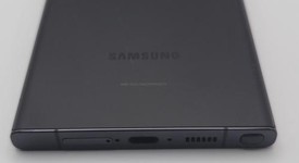 Mint
													Samsung Galaxy S23 Ultra - AT&T, Black, 512 GB, 12 GB, SM-S918U, photo 4 of 8