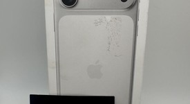 New
													Apple iPhone 17 Pro Max - AT&T, Silver, 256 GB, A3257, photo 2 of 4