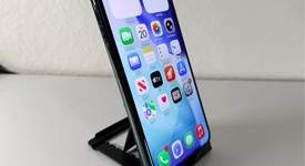 Good
													Apple iPhone 11 Pro Max - Unlocked, Green, 64 GB, A2161, photo 3 of 6