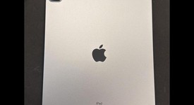 Mint
													Apple iPad Pro 12.9" 5th Gen 2021 - Unlocked, Silver, 256 GB, photo 2 of 11