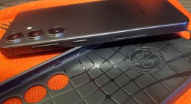 Good
													Samsung Galaxy S24 - T-Mobile, Black, 128 GB, 8 GB, SM-S921U, photo 4 of 8