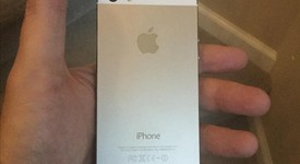 Mint
													Apple iPhone 5S - Sprint, Gold, 16 GB, A1453, photo 5 of 5