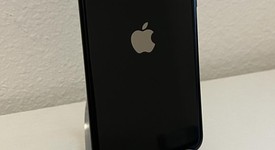 Good
													Apple iPhone SE 2nd Gen 2020 - Unlocked, Black, 64 GB, A2275, photo 3 of 8