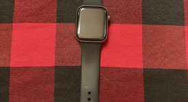 Good
													Apple Watch Series 5 44mm - Gray, A2093 - GPS, Aluminum, photo 1 of 8