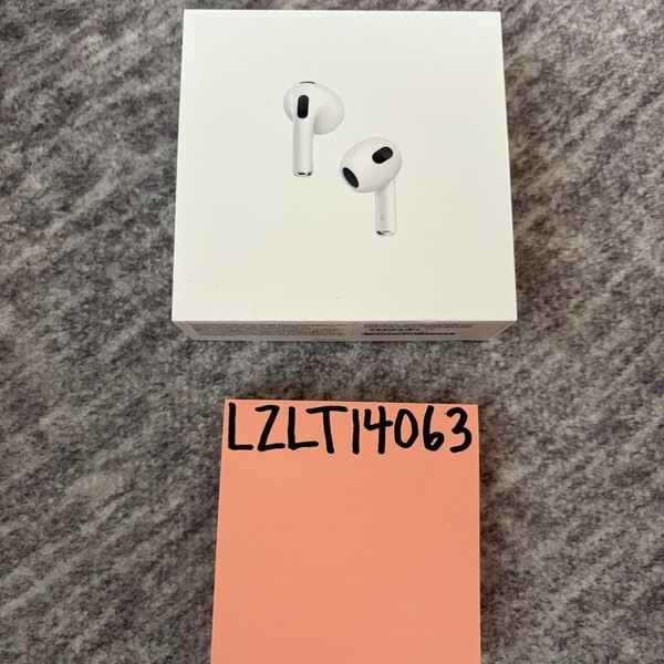 Apple AirPods 3rd Gen - MagSafe Case