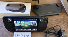 Mint
													Steam Deck - AMD, Black, 256 GB, 16 GB, photo 2 of 8