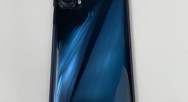 Mint
													Motorola Edge (2021) - Verizon, Navy Blue, 256 GB, 6 GB, photo 3 of 5