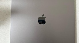 Good
													Apple iPad Pro 12.9" 6th Gen 2022 - Unlocked, Gray, 256 GB, photo 4 of 8
