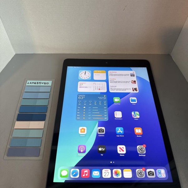 Apple iPad (7th Gen) - Unlocked, 128 GB, Gray, A2200