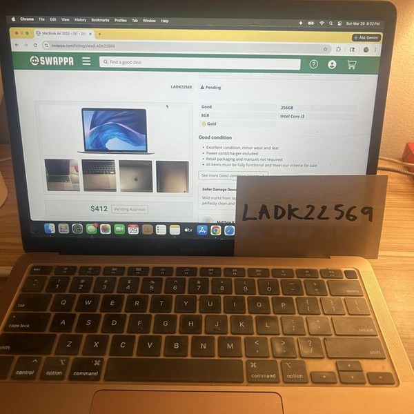 MacBook Air 2020 - 13 inch - 256 GB, Gold, 8 GB, Intel Core i3