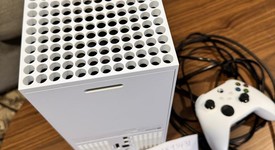 Mint
													Xbox Series X (2020) - Robot White, 1 TB, All-Digital, photo 4 of 5