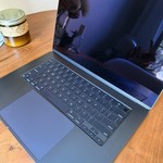 Good MacBook Air 2023 (M2) - 15 inch - 256 GB, Midnight, 16 GB, Apple M2