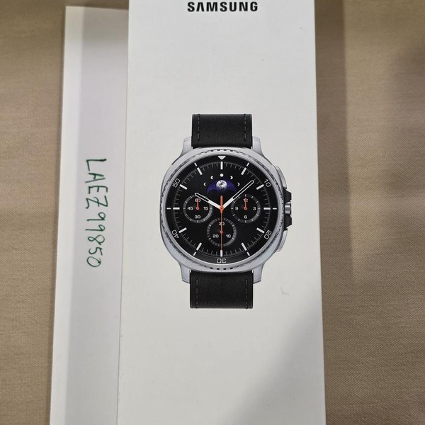 Samsung Galaxy Watch8 Classic - Wi-Fi, Black, SM-L500, 46mm