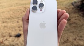 Mint
													Apple iPhone 15 Pro Max - Unlocked, White, 256 GB, A2849, photo 2 of 11