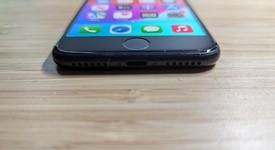 Good
													Apple iPhone SE 3rd Gen 2022 - Unlocked, Midnight, 64 GB, A2595, photo 3 of 16