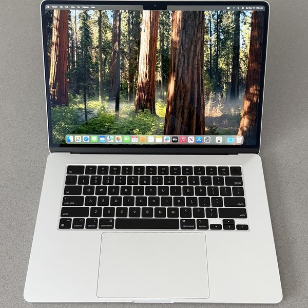 MacBook Air 2024 (M3) - 15 inch - Apple M3, Silver, 1 TB, 24 GB, 10-core GPU