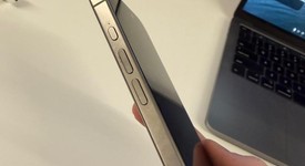 Good
													Apple iPhone 15 Pro Max - Unlocked, Natural, 256 GB, A2849, photo 5 of 5