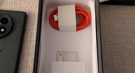 Good
													OnePlus 13 - Unlocked, Black Eclipse, 512 GB, 16 GB, photo 4 of 16