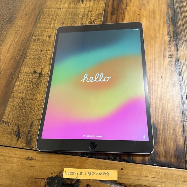 Apple iPad Pro 10.5 inch - Wi-Fi, 64 GB, Gray