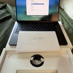 Mint MacBook Pro 2025 - 14 inch - 512 GB, Space Black, 16 GB, Apple M5