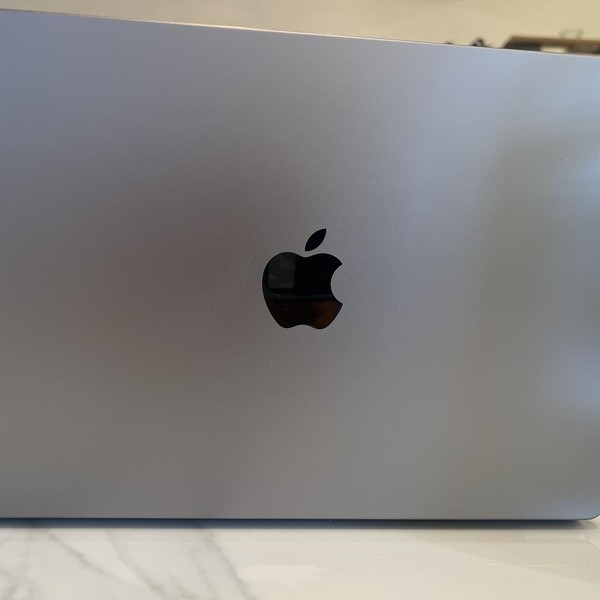 MacBook Pro 2023 - 14 inch - 1 TB, Gray, 32 GB, Apple M2 Max