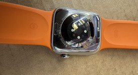 Mint
													Apple Watch Series 11 42mm - Unlocked, Silver, A3335 - Cellular, Hermes, photo 5 of 11