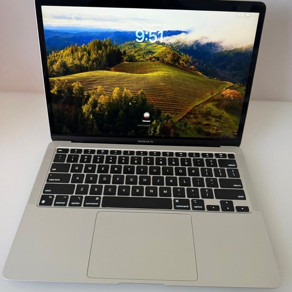 MacBook Air 2020 - 13 inch - 256 GB, Silver, 8 GB, Apple M1